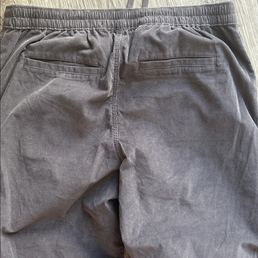 Hollister Corduroy Adjustable Rise Parachute Baggy Jogger Pants Size Large NWT - Picture 10 of 12